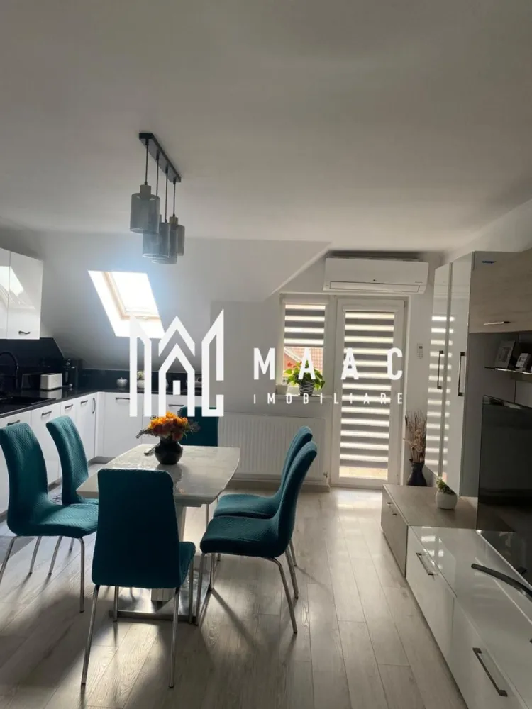 APARTAMENT 3 CAMERE i SELIMBAR I UNIRI I PARCARE - MAAC Imobiliare vă propune spre vânzare un apartament modern și spațios cu 3 camere, situat în Șelimbăr, zona Triajului - Unirii, într-o locație liniștită, perfectă pentru familii care își doresc confort și acces rapid la toate facilitățile necesare.

Imobilul este amplasat în apropierea școlii, grădiniței și magazinelor, oferind un stil de viață practic și relaxant.

Detalii proprietate:

* Suprafață utilă: 70 mp
* Pod pe toată suprafața apartamentului – ideal pentru mansardare sau spațiu generos de depozitare
* Compartimentare eficientă:
 * living open-space cu bucătărie
 * 2 dormitoare luminoase
 * baie cu geam de aerisire
 * 2 balcoane

Apartamentul se remarcă prin luminozitatea naturală, compartimentarea practică și starea foarte bună de întreținere, fiind pregătit pentru a deveni căminul perfect al noii familii.

O alegere excelentă atât pentru locuit, cât și pentru investiție!

Pt mai multe detalii precizați că ați văzut anunțul cu ID3049665