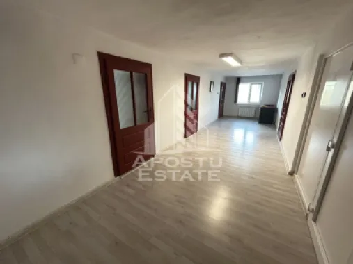 Spatiu pentru birouri de inchiriat, 120 mp, etajul 2, in Girocului