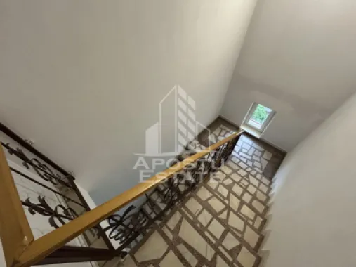 Spatiu pentru birouri de inchiriat, 120 mp, etajul 2, in Girocului