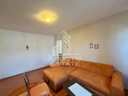 Apartament cu 3 camere de inchiriat, centrala, zona Cetatii, Timisoara