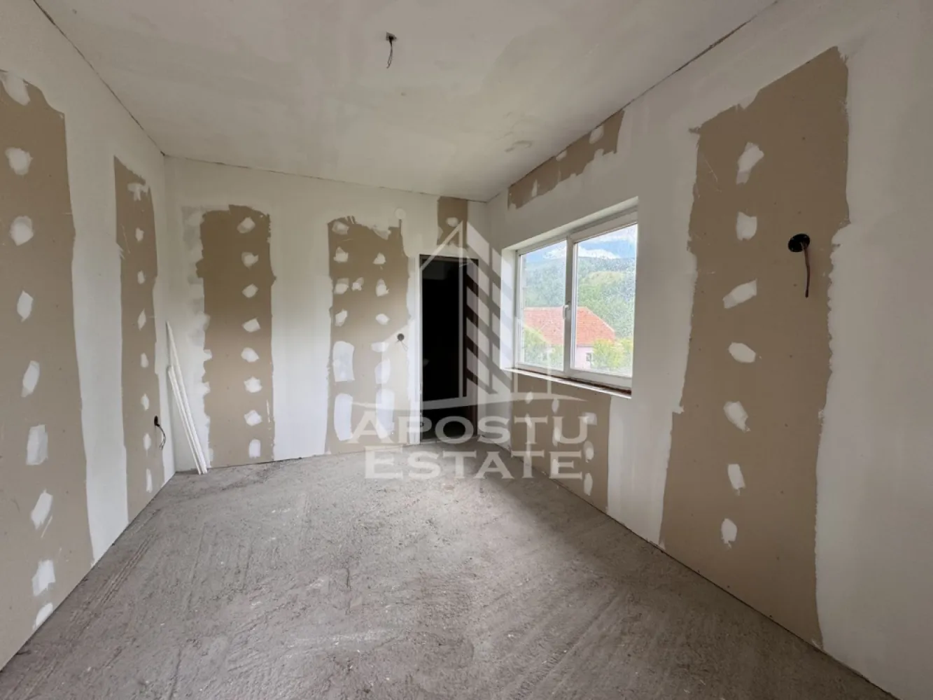 Oportunitate afacere! Constructie de 450mp utili, la 15km de Prislop