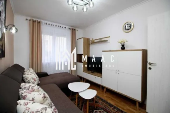 Logo MAAC IMOBILIARE logo