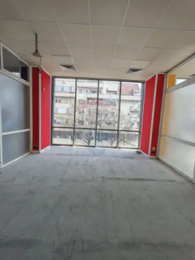 Spațiu de birouri ultracentral ideal pentru echipe mari/sediu firmă