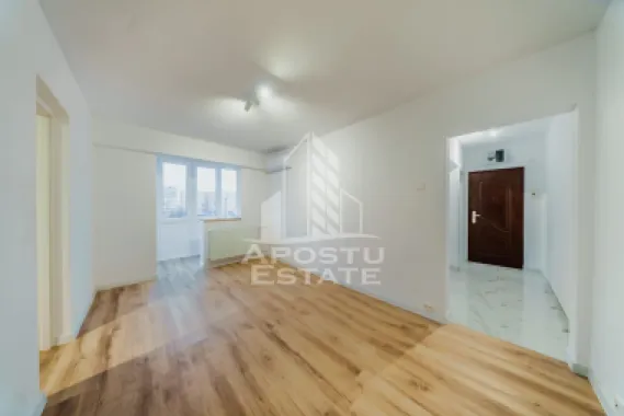 OCAZIE / Aurel Vlaicu / 2 camere renovate LUX