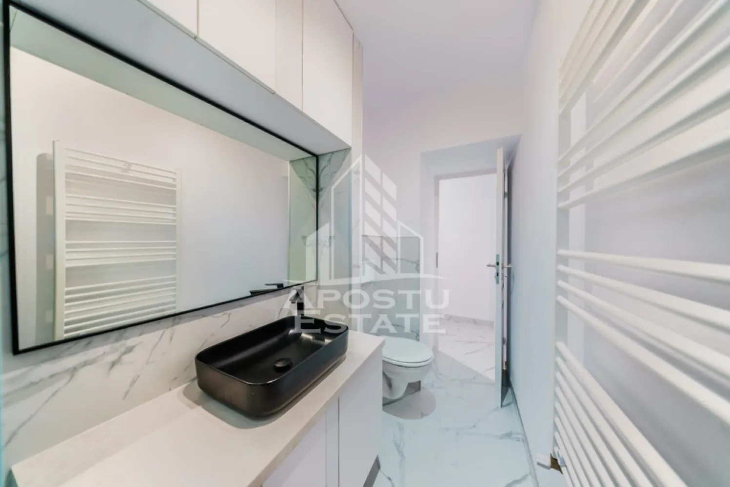 OCAZIE / Aurel Vlaicu / 2 camere renovate LUX