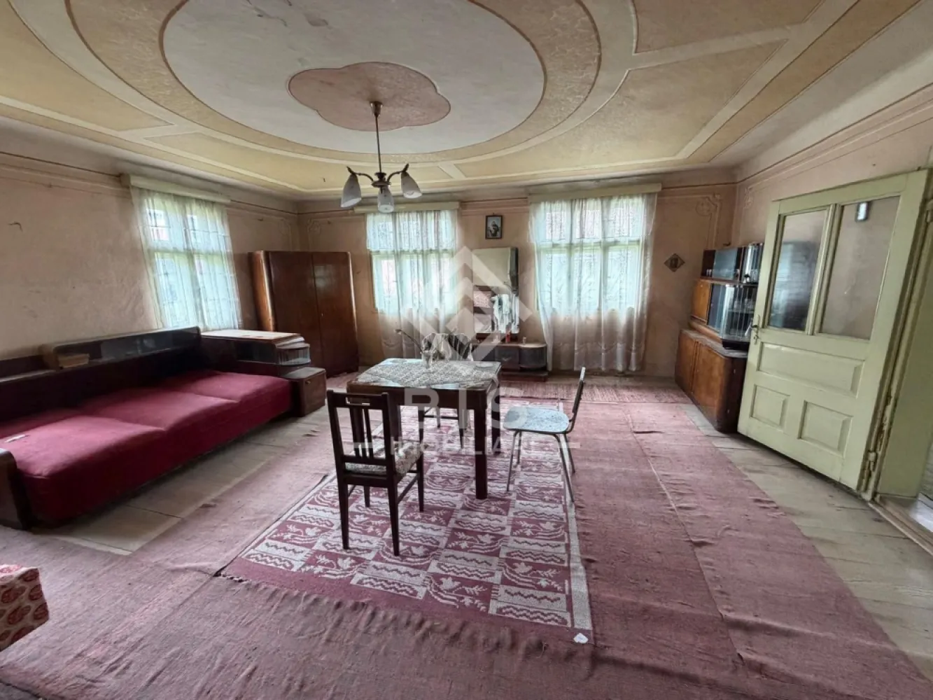 Casa de vanzare cu teren 20 ari - Rusu Bargaului