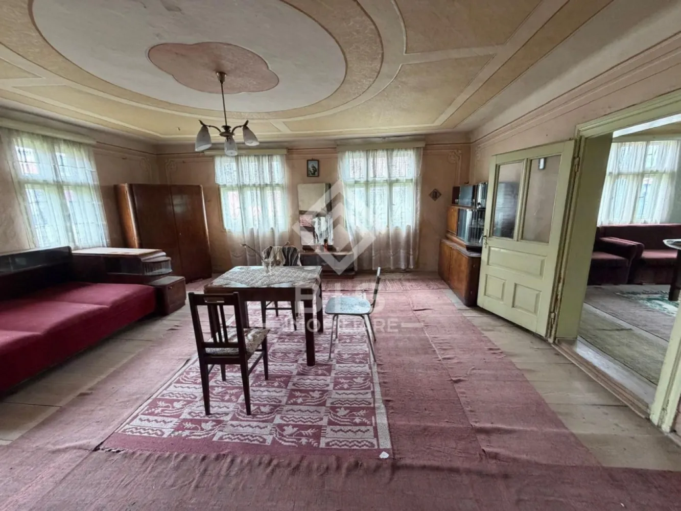 Casa de vanzare cu teren 20 ari - Rusu Bargaului
