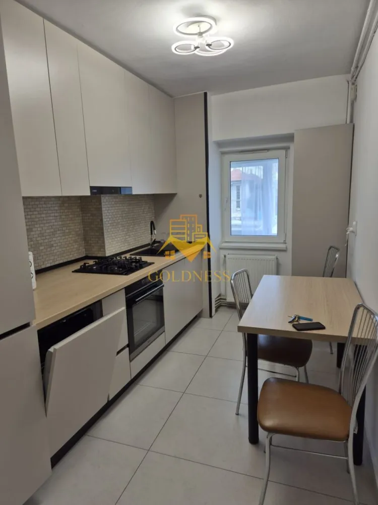 2 camere decomandate, Parcare, Aurel Vlaicu, Profi, 18 GYM