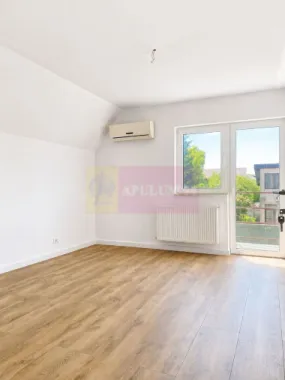 Duplex 4 camere , curte 250 mp, Mogoșoaia