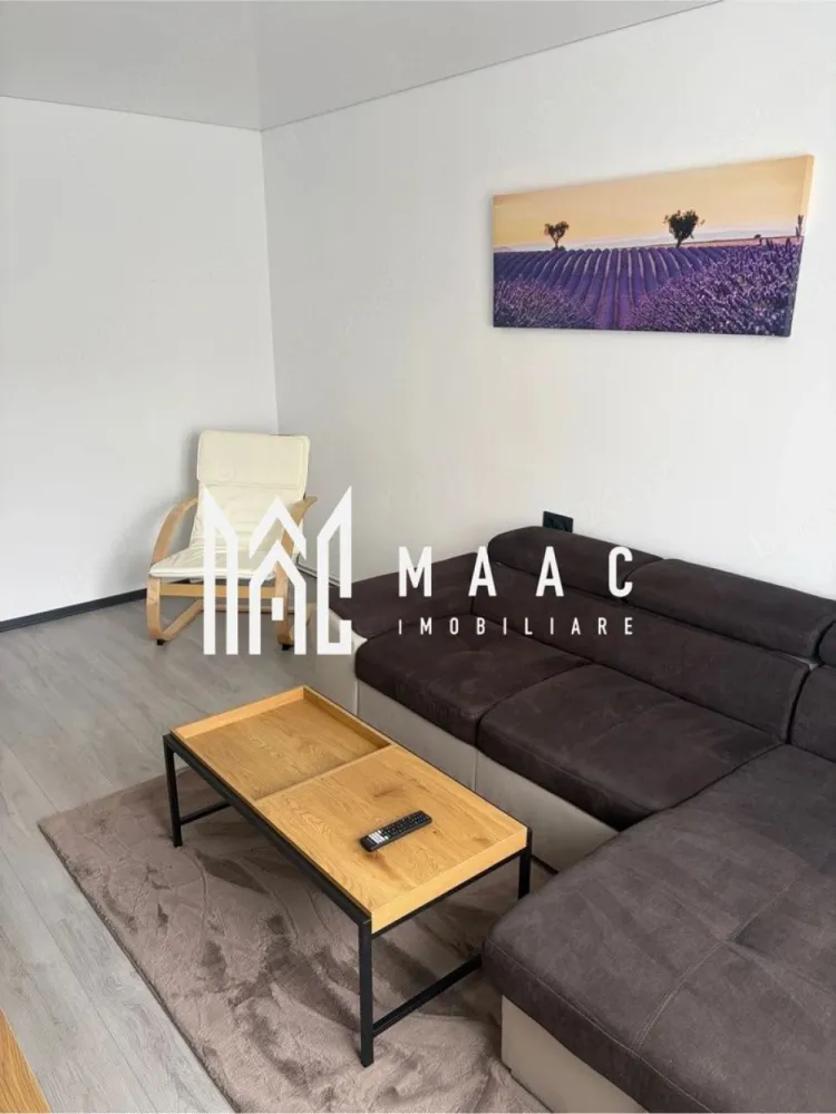 Apartament 2 camere | Etaj 1 | Decomandat | Cedonia | Balcon închis - MAAC Imobiliare vă propune spre vânzare un apartament cu 2 camere, complet decomandat, situat la etajul 1 al unui imobil construit în perioada 1990–2000, amplasat într-o zonă urbană bine dezvoltată, cu acces facil către numeroase puncte de interes din oraș. Proprietatea reprezintă o alegere excelentă atât pentru locuit, cât și pentru investiție, datorită compartimentării eficiente, poziționării avantajoase și confortului oferit.

Apartamentul are o suprafață utilă de 56 mp și beneficiază de o compartimentare practică și funcțională:
-living separat
-dormitor
-bucătărie închisă
-baie cu geam de aerisire
-debara
-hol
-balcon închis

Locuința dispune de finisaje moderne, atent alese pentru a oferi un ambient confortabil și plăcut. Pardoselile laminate și tâmplăria de calitate contribuie la aspectul modern al apartamentului, iar bucătăria este complet echipată cu electrocasnice moderne:
-cuptor
-cuptor cu microunde
-mașină de spălat vase

Imobilul este situat într-o zonă apreciată pentru accesibilitate și facilitățile din apropiere:
-parcuri și spații verzi
-cafenele și restaurante
-stații de transport public
-instituții culturale precum muzee și cinematografe

Datorită poziției și compartimentării decomandate, apartamentul este potrivit atât pentru o familie, cât și pentru achiziție în scop investițional, oferind acces rapid către facilitățile urbane și un nivel ridicat de confort.

Pentru mai multe detalii sau pentru programarea unei vizionări, vă rugăm să menționați telefonic CP3055450.