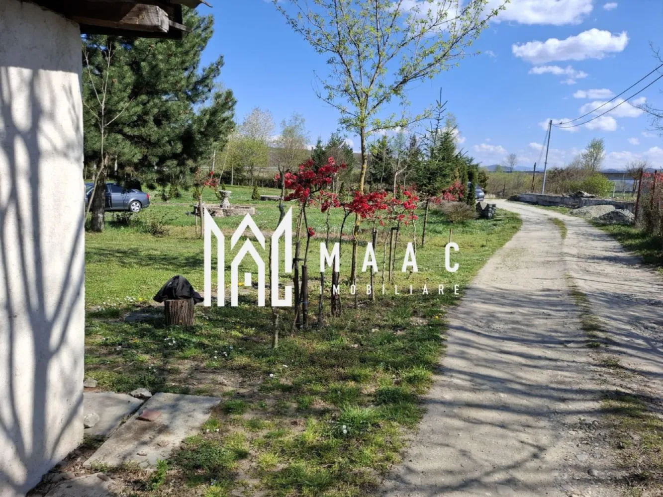 Teren Intravilan | 1150 mp | Săcel - MAAC Imobiliare vă propune spre vânzare un teren intravilan arabil, ideal pentru construcție sau investiție, situat într-o zonă în dezvoltare.

Caracteristici principale
• suprafață totală de 1150 mp
• deschidere de 23 m la stradă
• teren intravilan arabil
• utilități la poartă

Avantaje
• front stradal generos – ideal pentru construcție
• acces facil la utilități (apă, gaz, curent, canalizare)
• potrivit pentru locuință individuală sau investiție
• zonă în dezvoltare, cu potențial de creștere

Utilități
• apă
• gaz
• curent
• canalizare

Pentru mai multe detalii sau pentru programarea unei vizionări, vă rugăm să ne contactați și să menționați ID-ul proprietății: CP3051839.