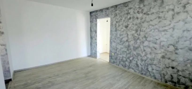 De vanzare apartament cu 2 camere, renovat, etaj9, Viziru 3, 43.000 euro