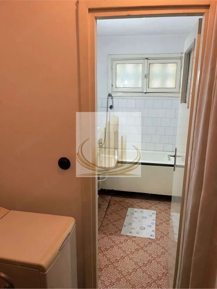 🏡Ap Sagului 3 camere - 🏡 Apartament 3 camere de închiriat – Calea Șagului

Se oferă spre închiriere apartament cu 3 camere, situat la etajul 2 din 4, în zona Calea Șagului, într-un cartier liniștit și plin de verdeață.

📍 Localizare excelentă:

* La doar 1 minut de loc de joacă și grădiniță
La doar 5 minute de scoala