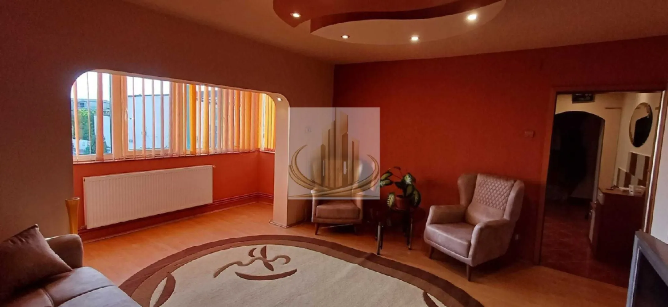 🏡Ap 3 camere, 80 mp - 🏡 Apartament 3 camere, 80 mp – Calea Girocului (zona Lidia) | Grand Mobilis

Grand Mobilis vă propune spre închiriere un apartament modern cu 3 camere, situat pe Calea Girocului (Str. Lidia), într-o zonă liniștită și excelent conectată.

🛏️ Detalii proprietate:

* Suprafață: 80 mp
* Etaj: 2
* Compartimentare semidecomandată
* Living spațios + 2 dormitoare
* Bucătărie complet echipată
* Complet mobilat și utilat
* Recent renovat

🔥 Confort termic:

* Centrală proprie pe gaz (Viessmann)
* Bloc izolat termic (costuri reduse)

📍 Localizare excelentă:

* Lângă Spitalul Județean
* Stație autobuz (liniile 15/19) chiar la scară
* Magazine: Penny (vis-a-vis), Lidl & Kaufland la 5 minute
* Școli și licee în apropiere (Gen. 25, 30, Iris, Azur)
* Parc și zonă verde la 1 minut

✨ Ideal pentru familie sau cuplu care își dorește confort și acces rapid către oraș.

⏳ Disponibil imediat
🚫 Nu se acceptă animale de companie