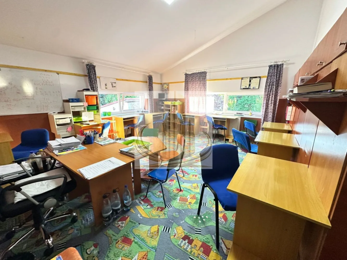 Grădiniță / After-school complet funcțional | 17 săli | Preț imbatabil