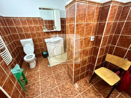 Clinică, pensiune, birouri sau investiție | Locație de top 17 CAMERE