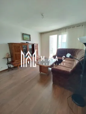 Apartament 3 camere | Bucatarie Separata | Balcon închis | Cedonia