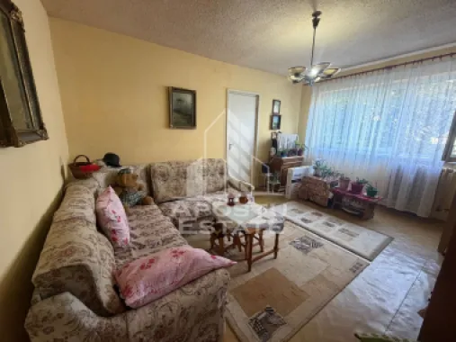 Apartament cu 3 camere de vânzare,etaj intermediar, Dacia,Timisoara