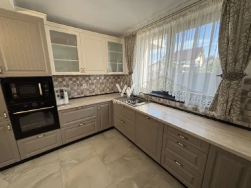 Casa INDIVIDUALA 6 camere, curte superba - zona Brana, Selimbar