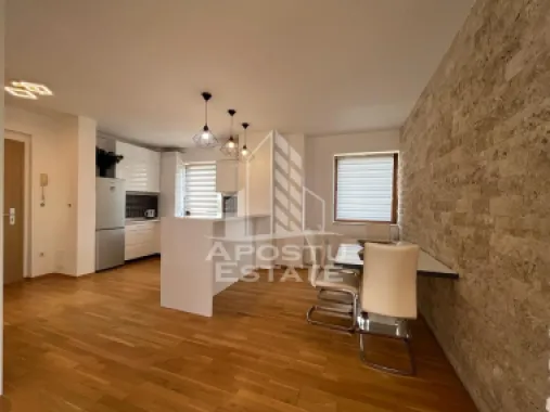 Apartament cu 2 camere 2 bai situat in zona Torontalului