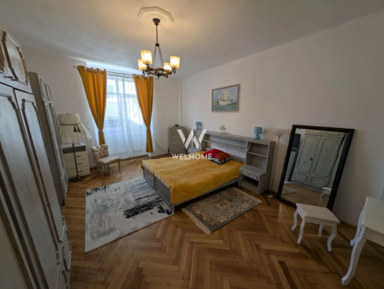 Apartament 2 camere central Sibiu - Agentia imobiliara Welhome propune spre vanzare o oportunitate rara pt investitie si anume un apartament cu 2 camere corect compartimentat si bine dotat cu totul necesar pt a genera profit din prima zi de achizitie ori ca locuinta proprie situata in imediata apropiere de centrul istoric mai exact pe str. Ocnei, situat la parterul unui bloc cu regim de inaltime mica si curte inchisa.
 
 Compartimentarea apartamentului este;
- hol
- living luminos
- bucatarie mobilata/utilata
- baie cu geam de aerisire
- dormitor luminos

Apartamentul dispune de un loc de parcare si un mic teren aferent.

Pret: 110 000 euro. 
 Eligibil pt a fi cumparat atat prin surse proprii cat si prin credit ipotecar.
Pt mai multe detalii si vizionari 0740066818 Cristina.