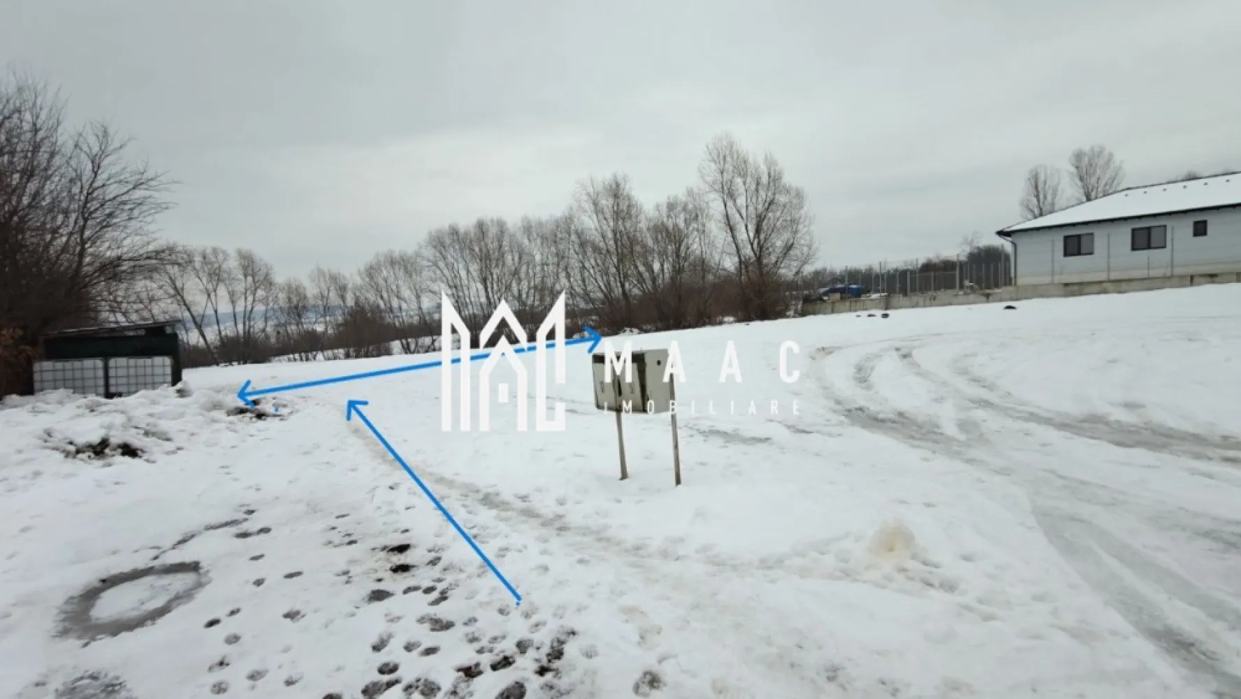 Teren intravilan I 946 mp rezidențial I Utilități I Cisnădie - MAAC Imobiliare propune spre vânzare o parcelă de teren ideală pentru viitoarea dumneavoastră locuință, situată într-o zonă de case noi, în raza orașului Cisnădie. O proprietate cu potențial excelent, potrivită pentru cei care își doresc liniște, spațiu și acces rapid către oraș.

Caracteristici principale
- Suprafață teren: 946 mp
- Clasificare: intravilan
- Acces: drumul se încheie la limita proprietății
- Geometrie: formă neregulată, dar cu suprafață generoasă, ideală pentru construcții, curți și anexe
- Vecinătăți: construcții doar pe una dintre laturile terenului
- Panoramă: vedere frumoasă către orașul Cisnădie

Utilități
- Gaz, apă, canalizare și curent la limita ultimei proprietăți, la aprox. 15 m
- Zonă în dezvoltare, cu infrastructură în curs de extindere

- Potrivit pentru casă individuală, locuință modernă sau duplex
- Amplasament într-o zonă liniștită, înconjurată de natură
- Teren ideal pentru proiecte rezidențiale care necesită spațiu amplu și intimitate

Pentru mai multe detalii și pentru programarea unei vizionări, vă rugăm să contactați MAAC Imobiliare, specificând ID: CP2889738.