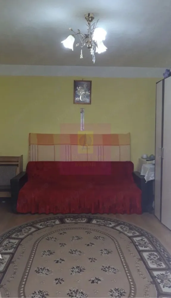 Vanzare a apartament 2 camere confort 2 Colentina-D-na Ghica - VANZARE APARTAMENT 2 CAMERE CONFORT 2, BLOC 1976, DECOMANDAT, BALCON INCHIS TERMOPAN, ETAJUL 5, CENTRALA PROPRIE, REPARTITOARE APĂ RECE ŞI APĂ CALDĂ (CITIRE RADIO), REPARTITOARE CĂLDURĂ (CITIRE RADIO), CONTUAR ENERGIE ELECTRICA (CITIRE AUTOMATĂ) MOBILAT ŞI UTILAT, CERTIFICAT ENERGETIC, BLOC ANVELOPAT