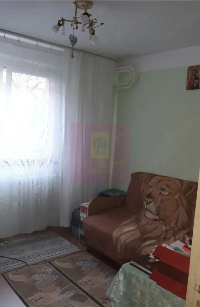 Vanzare a apartament 2 camere confort 2 Colentina-D-na Ghica - VANZARE APARTAMENT 2 CAMERE CONFORT 2, BLOC 1976, DECOMANDAT, BALCON INCHIS TERMOPAN, ETAJUL 5, CENTRALA PROPRIE, REPARTITOARE APĂ RECE ŞI APĂ CALDĂ (CITIRE RADIO), REPARTITOARE CĂLDURĂ (CITIRE RADIO), CONTUAR ENERGIE ELECTRICA (CITIRE AUTOMATĂ) MOBILAT ŞI UTILAT, CERTIFICAT ENERGETIC, BLOC ANVELOPAT