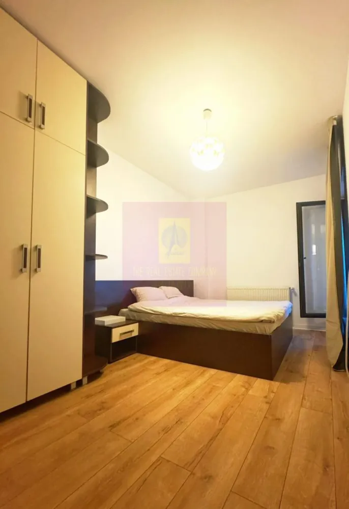 Apartament 2 camere in Pipera langa Scoala Americana bloc nou - Va oferim spre vanzare un apartament de 2 camere in Pipera intr-un bloc nou 2012, la etajul 6/9, cu bucatarie open in living, mobilat si utilat recent. Nu a fost locuit niciodata, are totul nou in el. Actele pregatite pentru vanzare. 
Pentru detalii si vizionari contactati agentul Dona Camelia la 0733683461.