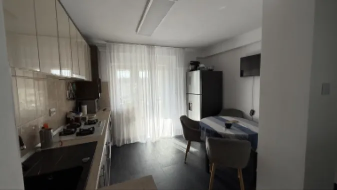 Apartament 3 camere carpati 2