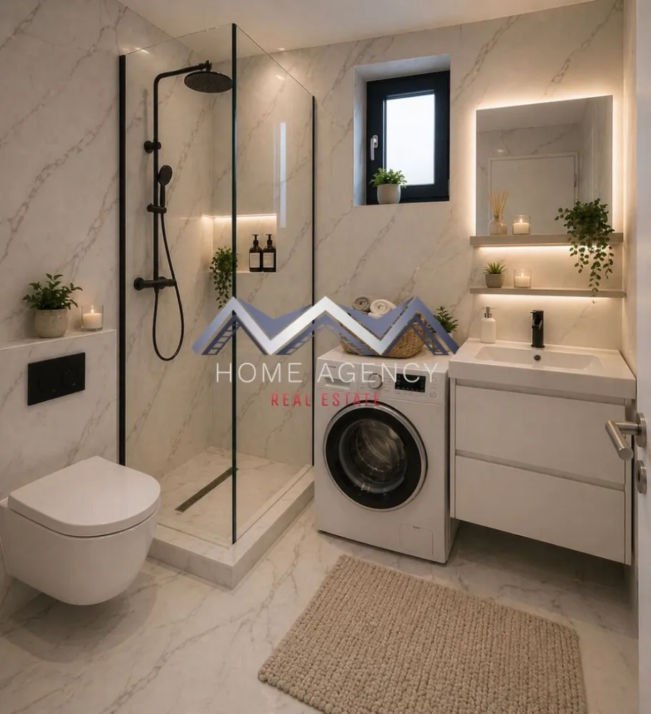 Apartament 2 camere Otopeni central | parcare subterană + bucătărie închisă - Vă propunem, spre vânzare, un apartament de 2 camere, cu o suprafață utilă generoasă și compartimentare eficientă, într-un imobil nou cu regim de înălțime D+P+3M, amplasat în zona centrală a orașului Otopeni. Poziționarea este unul dintre marile avantaje: apartamentul se află la câteva minute de mers pe jos de piață, supermarketuri, restaurante, farmacii și transport public. Accesul către DN1, Centura București și Aeroportul Henri Coandă este facil și rapid, iar, în perspectivă, zona va beneficia și de o stație de metrou.

Preț final: 126.000 euro TVA inclus negociabil | include un loc de parcare subteran | comision 0

Living-ul este spațios și luminos, cu zonă de luat masa, având acces direct către un balcon ideal pentru relaxare. Bucătăria este închisă, perfectă pentru cei care preferă un spațiu separat pentru gătit. Dormitorul oferă intimitate și confort, iar baia este modernă, complet utilată și finisată cu materiale de calitate.

Apartamentul beneficiază de centrală proprie și încălzire prin pardoseală, ce asigură un confort termic ridicat și costuri reduse la întreținere. Este racordat la toate utilitățile publice: apă, gaze, electricitate și canalizare.

Prețul afișat nu include TVA, include un loc de parcare subteran. 
Imobilul se vinde nemobilat, randările reprezintă sugestii de amenajare interioară.

📞 Contactează-ne acum pentru mai multe detalii și programează o vizionare!