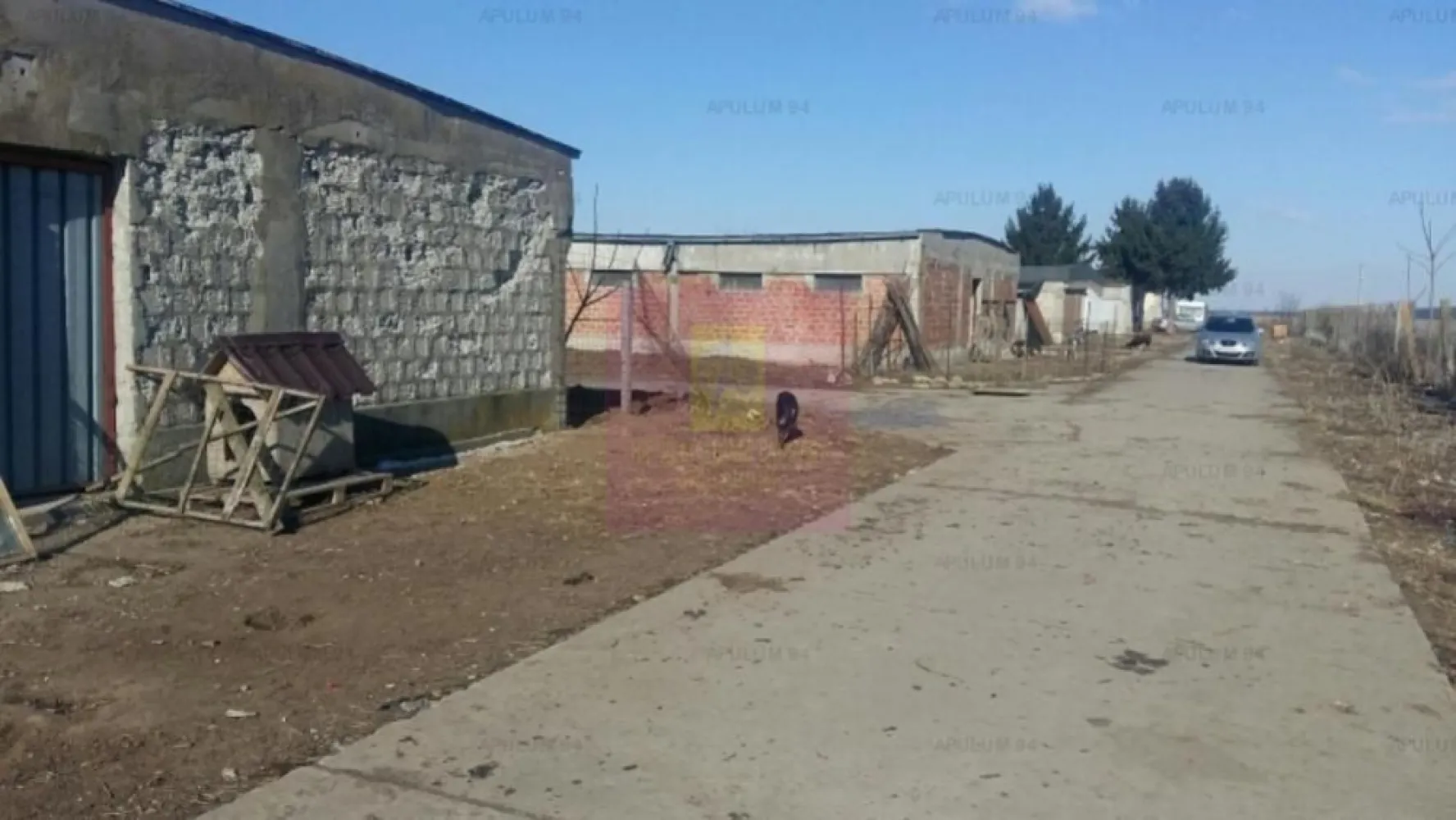Teren Balotesti- Saftica- ideal pentru constructie locuinte. - Compania imobiliara Apulum 94 va propune un teren care se afla in Saftica- apartinand juridic de Comuna Balotesti. 
Terenul este pretabil pentru constructii locuinte, are apa si curent, gazul si canalul sunt foarte aproape. 
Este aproape de lac, ceea ce reprezinta o locatie speciala pentru locuinte.
 Pe teren sunt hale mai vechi, parte din ele intr-o stare mai buna, parte mai dezafectate. 
Terenul este in proprietatea unei persoane juridice si se aplica tva la pret. 
Pentru vizionare si mai multe detalii nu ezitati sa ma contactati pe nr 0733683446- Laura Ionescu.