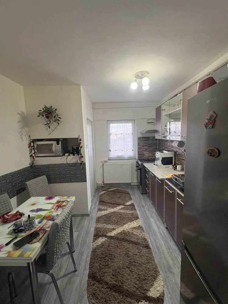 Apartament cu 2 camere