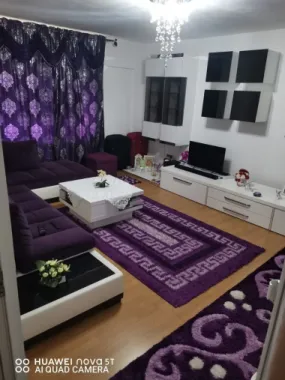 BRASADAS vinde ap 3 cam Carpați 2 PARTER.