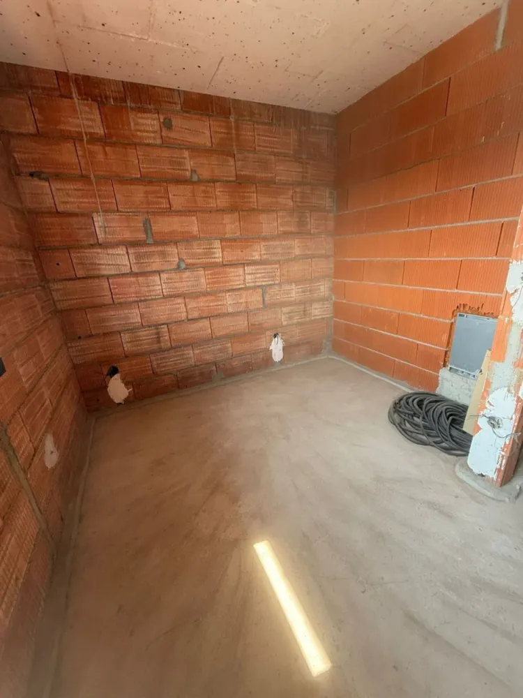 BRASADAS vinde Duplex zona Closca. - Agentia Imobiliara BRASADAS vinde Duplex in zona Closca.
Www.brasadas.com.