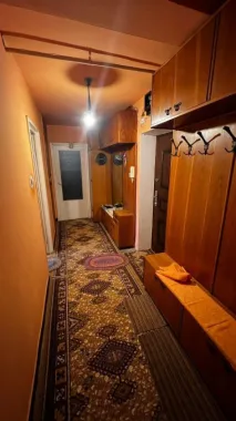 Vand Apartament 2 camere carpati 1