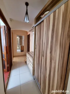 Apartament cu 3 camere