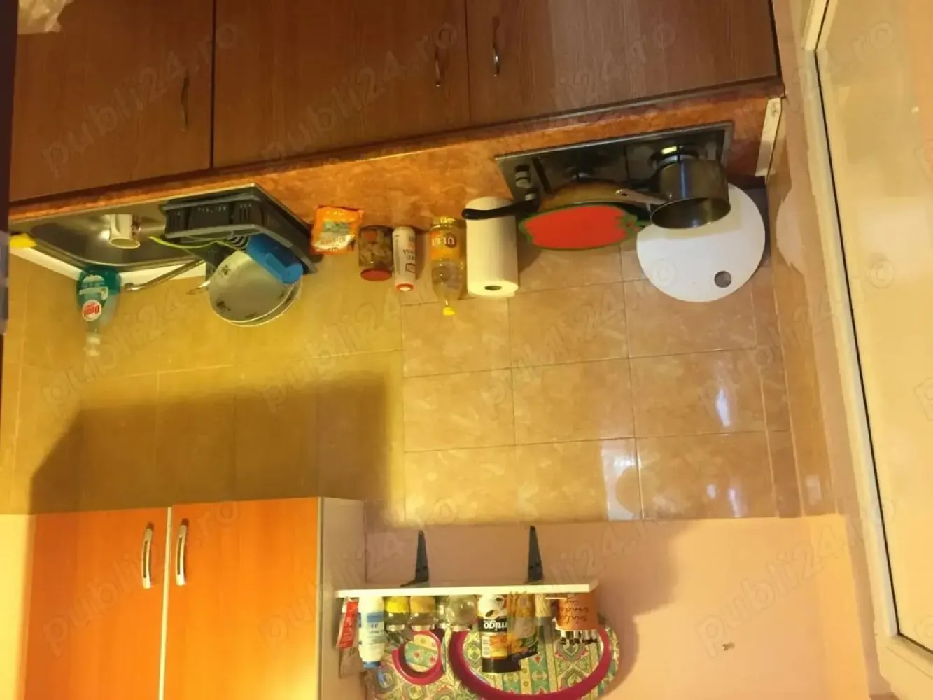 BRASADAS vinde cabana in Mihaieni. - Agenția imobiliara BRASADAS vinde cabana in Mihaieni, lângă Acas, compus din living, baie, bucatarie, 2 dormitoare, terasa, gril si magazie.
Suprafata utila este de 67mp iar terenul aferent de 500mp.
Apa si curentul de la retea.
Proprietatea se afla la 100m de Strandul bai termle Mihieni, la 130km de Cluj, 50 km de Zalau si 30 km de Satu Mare.
Www.brasadas.com.