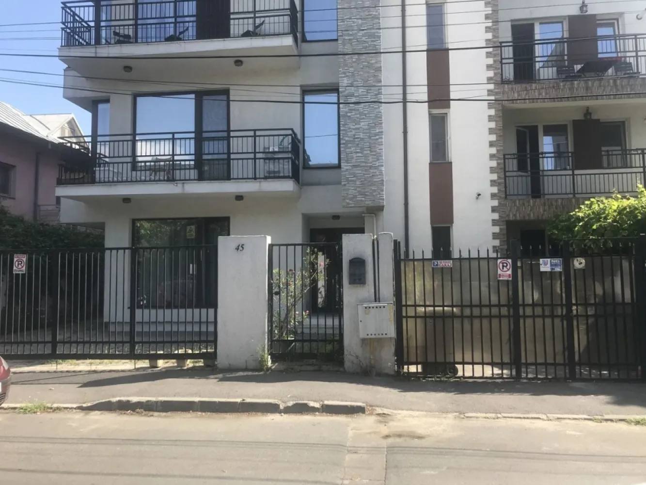 Splaiul Unirii, Mihai Bravu, parter in vila - ap. 2 cam in vila (2014), liber de la 1 septembrie, utilat, centrala, mob./ nemob., 100 m de Splai, parcare, pers. fizica sau juridica, spatiu com., termen lung/ scurt (lunar), proprietar,
