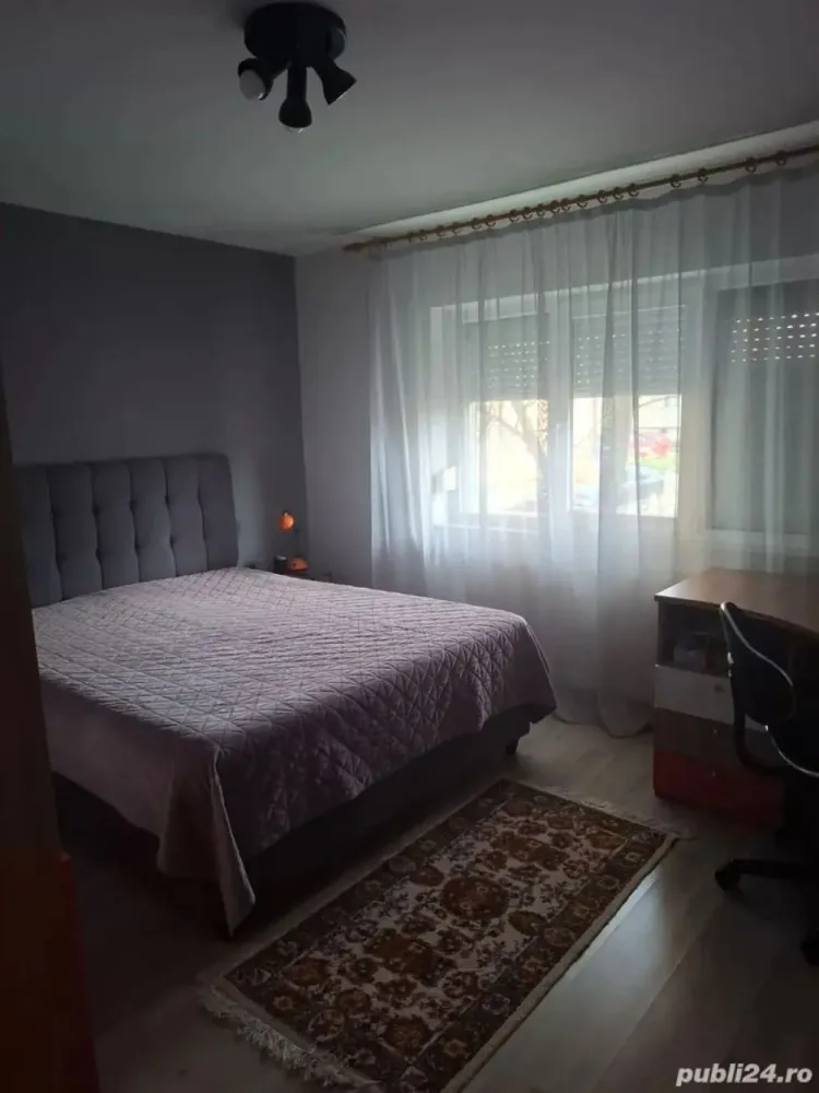 BRASADAS vinde ap 3 cam PARTER in Micro 17 - Agenția imobiliara BRASADAS vinde apartament 3 camere parțial mobilat in Micro 17 situat la parter cu suprafața de 77 metri pătrați având două băi și loc de parcare rezervat plus beci.
www.brasadas.com.