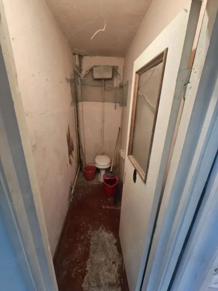 BRASADAS vinde apt 3 cam NEFINISAT etaj 4/4 in Micro 16. - Agenția imobiliara BRASADAS vinde apartament cu 3 camere in Micro 16 la etajul 4/4 cu 2 bai si 2 balcoane.
Suprafata utila de 67 mp.
Apartamentul este constuit din BCA
Necesita renovare
www.brasadas.com