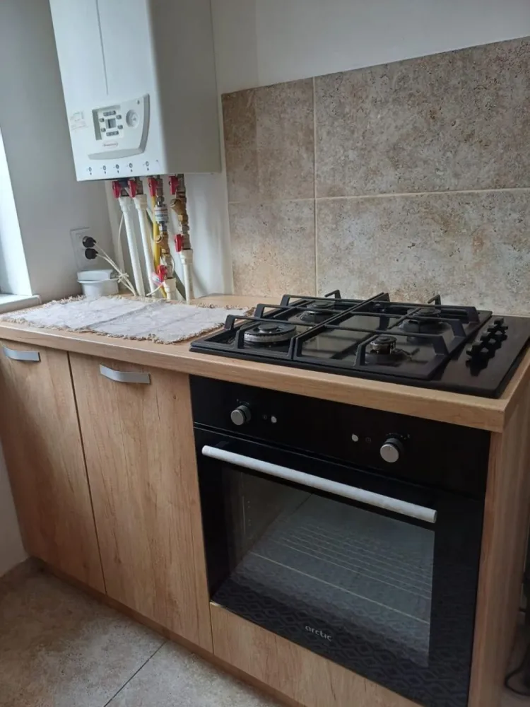 Închiriez garsoniera, AVANGARDE CITY - Militari Residance - Militari Residence, AVANGARDE CITY, se inchiriaza garsoniera utilata si mobilata complet, ac, masina de spalat, frigider, plita, cuptor incorporat, smart tv, centrala proprie. Nu se accepta animale de companie. Loc de parcare(120 de lei pe luna). Doresc colaborare pe termen lung.