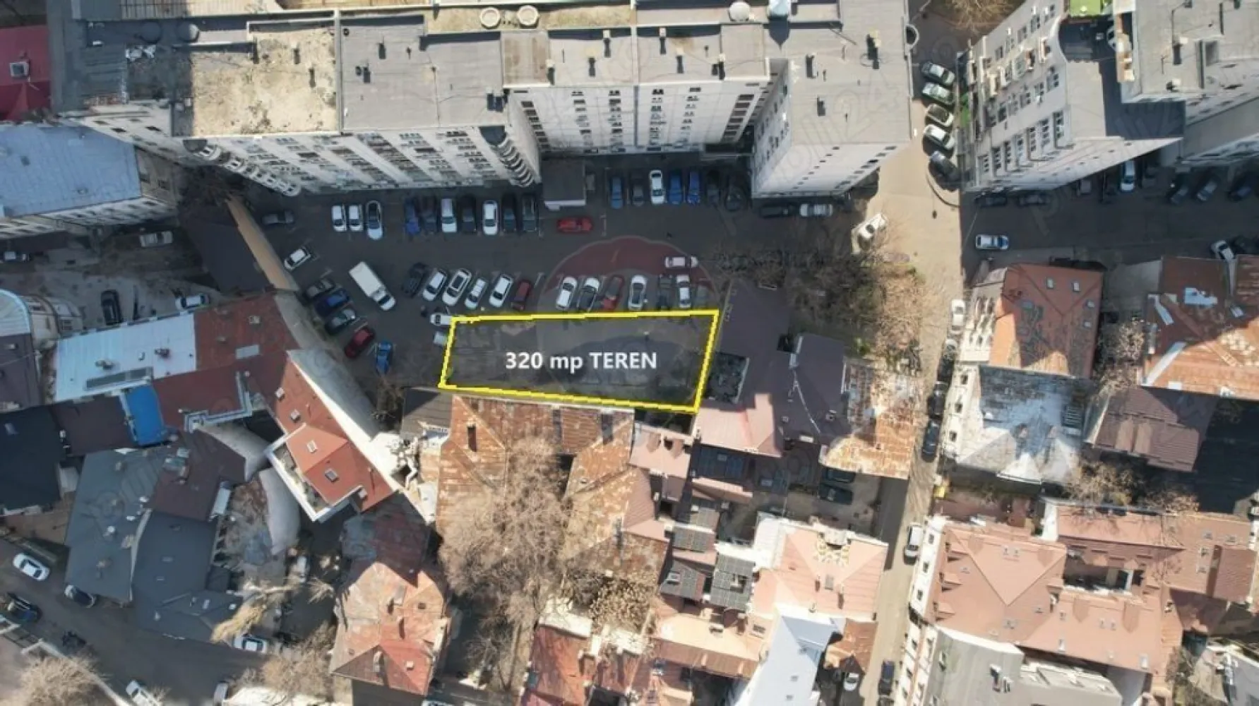 Teren constructii ultracentral de vanzare - Anunț de vânzare teren: Ultracentral, Corneliu Coposu 17 A

Oportunitate rară în inima orașului! Oferim spre vânzare un teren liber pentru construit, de 320 mp situat într-o locație ultracentrală, pe strada Corneliu Coposu nr. 17 A. Această proprietate unică oferă un potențial vast pentru dezvoltare și investiții într-unul dintre cele mai căutate cartiere din oraș.

Detalii despre proprietate:

Suprafață: 320 metri pătrați
Deschidere: 30,45m
Localizare: Ultracentral, strada Corneliu Coposu nr. 17 A
Acces facil la toate facilitățile și serviciile din oraș
Potențial de construcție pentru rezidențial, comercial sau mixt
Caracteristici suplimentare:

La 300m de Magazinul Unirii, la 70m de P-ta Sfanta Vineri. 
Acces la utilități (apă, gaz, electricitate, canalizare)
Potențial de dezvoltare pentru rezidențial, birouri sau spații comerciale
Investiție strategică într-o zonă cu creștere continuă a valorii imobiliare
Preț și modalități de contact:
Pentru informații suplimentare despre acest teren de vânzare sau pentru a programa o vizionare, vă rugăm să ne contactați !

Această oportunitate este ideală pentru cei care caută să investească într-o proprietate cu potențial mare de dezvoltare într-o locație centrală și căutată. Nu ratați șansa de a achiziționa acest teren unic!