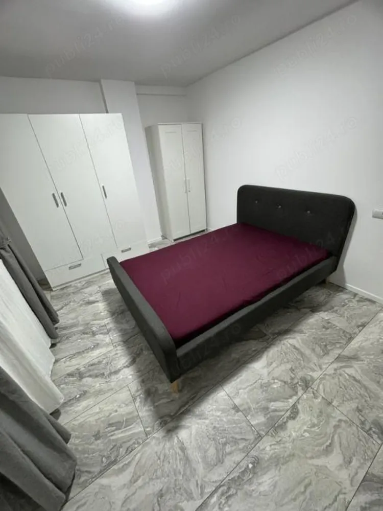 BRASADAS vinde ap 2 cam 2012 decomandat 13 septembrie. - BRASADAS vinde apartament decomandat 2 camere in bloc nou 2012, se vinde utilat si mobilat fix ca in poze!

-Centrala termica
-Aer conditionat
-Bucatarie utilata si mobilata
-Masina de spalat
-Frigider
Cuptor electric + cuptor cu microunde
-Balcon
-Parcul Sebastian , Kaufland in apropiere,
-Scoala 1-8 langa complex
-Unirii la 15 min distanta!

Pentru mai multe oferte accesați www.brasadas.com.