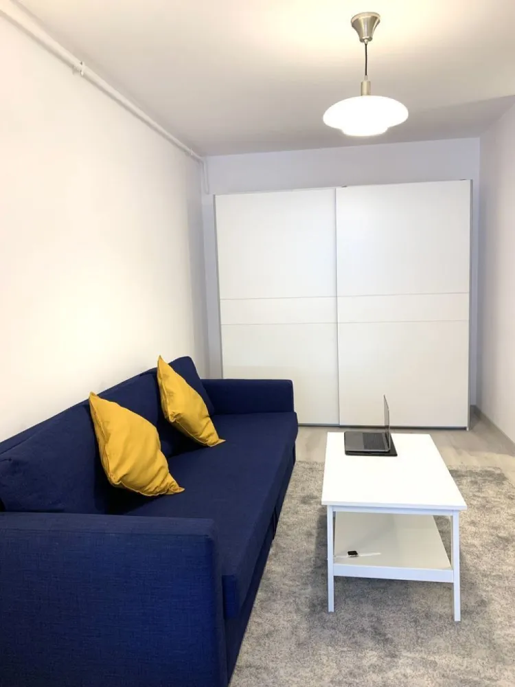 Ag BRASADAS închiriază ap 2 Cam Pallady metrou + PARCARE. - Agenția BRASADAS închiriază :
• Apartament cu 2 camere situat in complexul nou - Hils Pallady.
• Complexul si apartamentul este situat in blocul 1, la parter, la 2 minute de statia de metrou.
Zona foarte accesibila din pct de vedere al deplasarilor catre centrul orasului si iesire din oras spre Constanta (Autostrada A2)
• Ca si deplasare: 10-15 min catre Unirii cu metroul, zona Dristor mall Park Lake la doar 10 minute distanta.
• In zona se afla tot ce aveti nevoie: Ikea peste drum, Dedeman, Decathlon, Jumbo, Metro, Auchan, Lidl, Kaufland.
Pentru mai multe oferte accesați www.brasadas.com.
