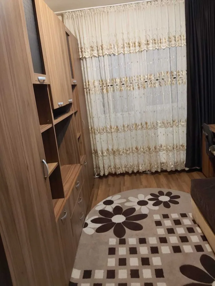 BRASADAS vinde ap 2 cam etaj 4/4 in Micro 14. - Agenția BRASADAS vinde apartament cu 2 camere, decomandat etaj 4/4 bloc din caramida 37mp . Situat în Micro 14 str Dariu Pop. Apartamentul se vinde mobilat.
www.brasadas.com.