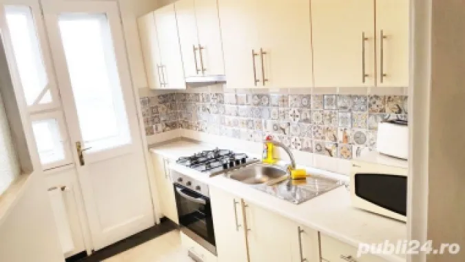 Apartament ultracentral cu vedere superbă, super investiție