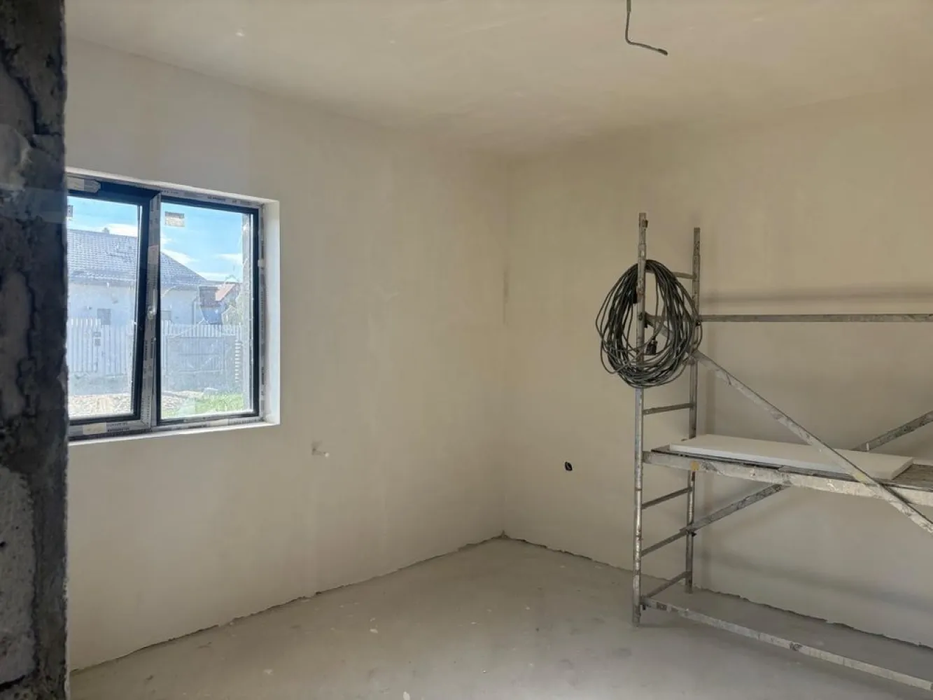 Duplex Dr.Daraban Samurcași 380MP - Duplex 380Mp 
5Camere 
2 Bai
Bucatarie inchisa
Debara 
Terasa 20MP 
Pentru mai multe detalii si poze la numarul de telefon