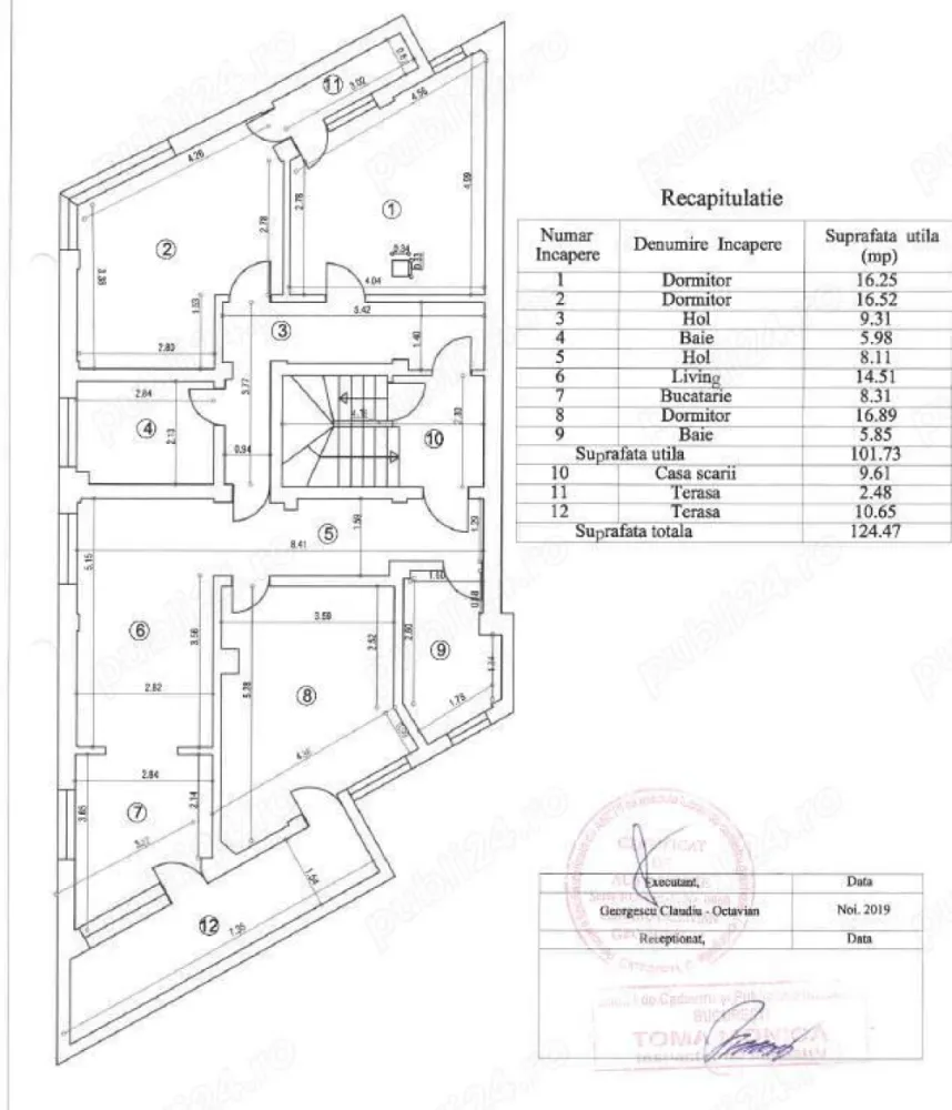 BLOC cu 3 apartamente de 2 camere si 3 garsoniere, DECOMANDATE - SE VINDE INTREGUL BLOC CARE ESTE PRETABIL A FI LOCUIT DE O FAMILIE COMPUSA DIN 3 GENERATII DEOARECE FIECARE ETAJ ARE ACCES INDEPENDENT DIN SCARA BLOCULUI

PE FIECARE ETAJ ESTE UN APARTAMENT CU 3 CAMERE, 2 BAI SI O BUCATARIE.

PARTERUL SI ETAJUL 1 SUNT FINISATE LA CHEIE SI MOBILATE SI UTILATE COMPLET IAR ETAJUL 2 ESTE LA STADIUL DE GRI.

Avem placerea sa va supunem atentiei un bloc de apartamente situat pe o strada linistita, din zona Soseaua Chitila, in imediata apropiere fata de str Mezes ( 3 minute de mers pana la mijloacele de transport in comun). Strada este lipsita de trafic auto.

Ideal afacere, se preteaza si pentru pensiune hostel azil batrani after-school gradinita.

In zona exista variate optiuni de centre comerciale, dintre care le amintim pe cele mai apropiate: Mega Image (la 5 minute), Mall Coloseum la 15 minute (de mers pe jos), Leroy Merlin etc.

In curte se pot parca 3 masini.

Se poate vinde si inchiriata, cu un contract inchis pe o perioada de 3 ani si o chirie lunara de 4.000 euro luna, avand pretul de 400.000 euro.

Imobilul a fost proiectat ca si imobil rezidential, impartit astfel:

- La parter, un apartament cu 2 camere, cu bucatarie deschisa, avand o terasa de 80mp si o garsoniera de 35 mp, cu o terasa de 15mp, ambele sunt decomandate)
- La etajul 1, 2 apartamente de 2 camere decomandate, cu o suprafata de 50mp utili fiecare, ambele avand si balcon.
- La etajul 2 sunt 2 garsoniere, cu o suprafata de 35 mp utili fiecare, plus o terasa de 52mp, care poate fi impartita in 2.

Sau poate fi compartimentat si intr-o alta varianta, dupa cum urmeaza:

-Parter: Apartament de 3 camere decomandat (89mp utili), avand 2 bai si o terasa de 120mp, in folosinta exclusiva.
- Etaj 1: Apartament de 4 camere (102 mp utili), cu 2 bai si 2 balcoane (11mp + 3mp).
Etajul 2: Apartament de 2 camere (70 mp utili), plus 52mp terasa.

Finisajele sunt de cea mai buna calitate.

Este izolata cu polistiren de 10cm.

Se poate vinde si partial (minimum 3-4 apartamente).

Accept variante imobiliare.

Acte pregatite pentru vanzare.

Pentru detalii suplimentare si programarea unei vizionari, contactati-ne la numarul din anunt!