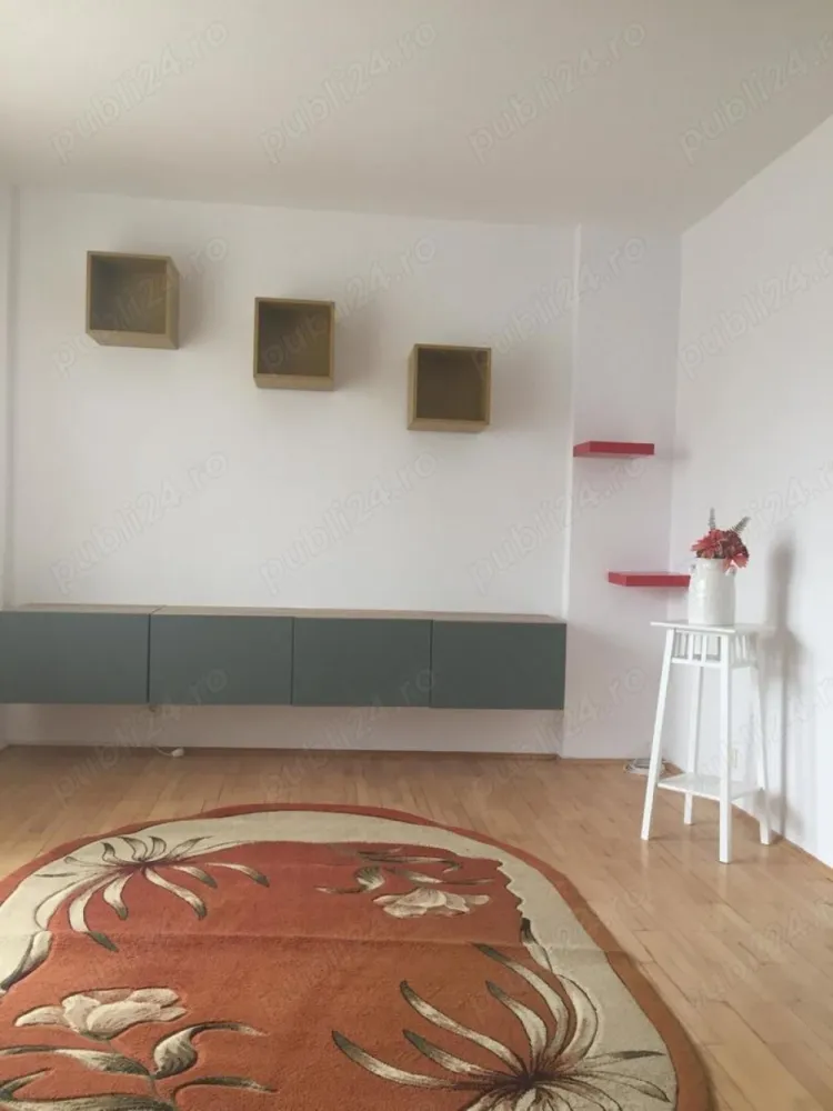 Tineretului - piata norilor - Particular inchiriez apartament cu 2 camere in Strada C-tin Radulescu Motru nr. 21, langa Piata Norilor. 
Apartamentul este situat langa Piarcul Tineretului, la 4 minute de statia de metrou Tineretului(M2).
Este vorba de un apartament decomandat, luminos situat intr-un bloc reabilitat din anul 2021, foarte curat, la etajul 4 8
Detine aer conditionat, masina de spalat rufe, frigider, aragaz, dressing separat pentru haine, interfon.
Pat dublu cu dim. 160*200 cm, bucatarie foarte mare.
Contoare de apa si caldura cu citire radio, usa metalica.
LOC PARCARE inclus!

Apartamentul este liber si se poate viziona oricand.
Nu oferim spre inchiriere persoanelor fumatoare sau cu animale domestice.
Colaborez cu agentiile dar la comision negociat. Multumesc!